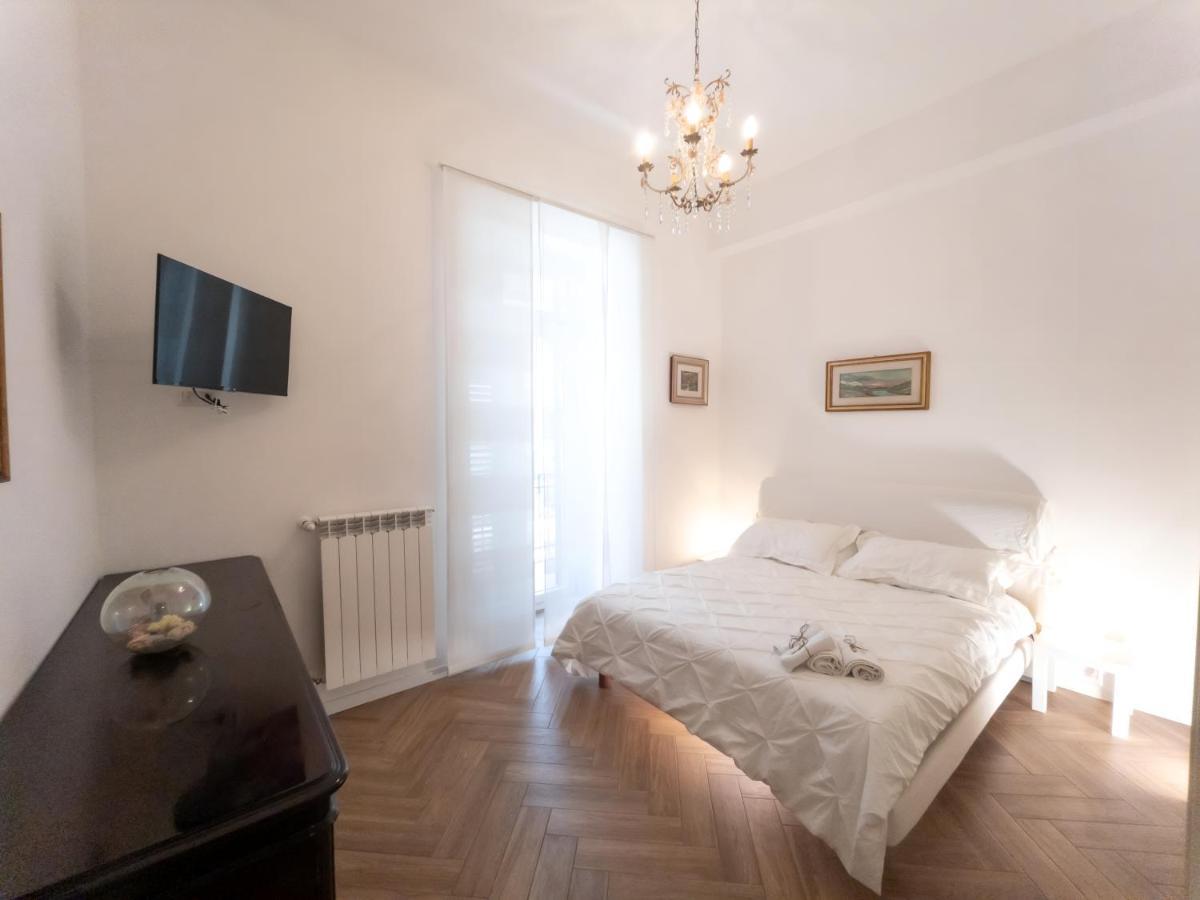 Luxury Bnb Pisacane Leilighet Bari Eksteriør bilde